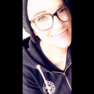 Meet your Posher, Jenny